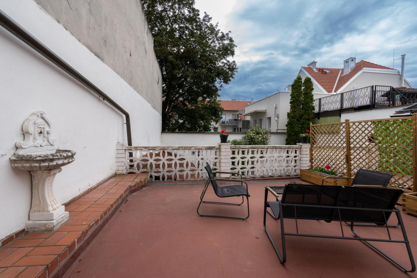 Wachau Oasis - Elegance With A Private Terrace Apartment Mautern Luaran gambar