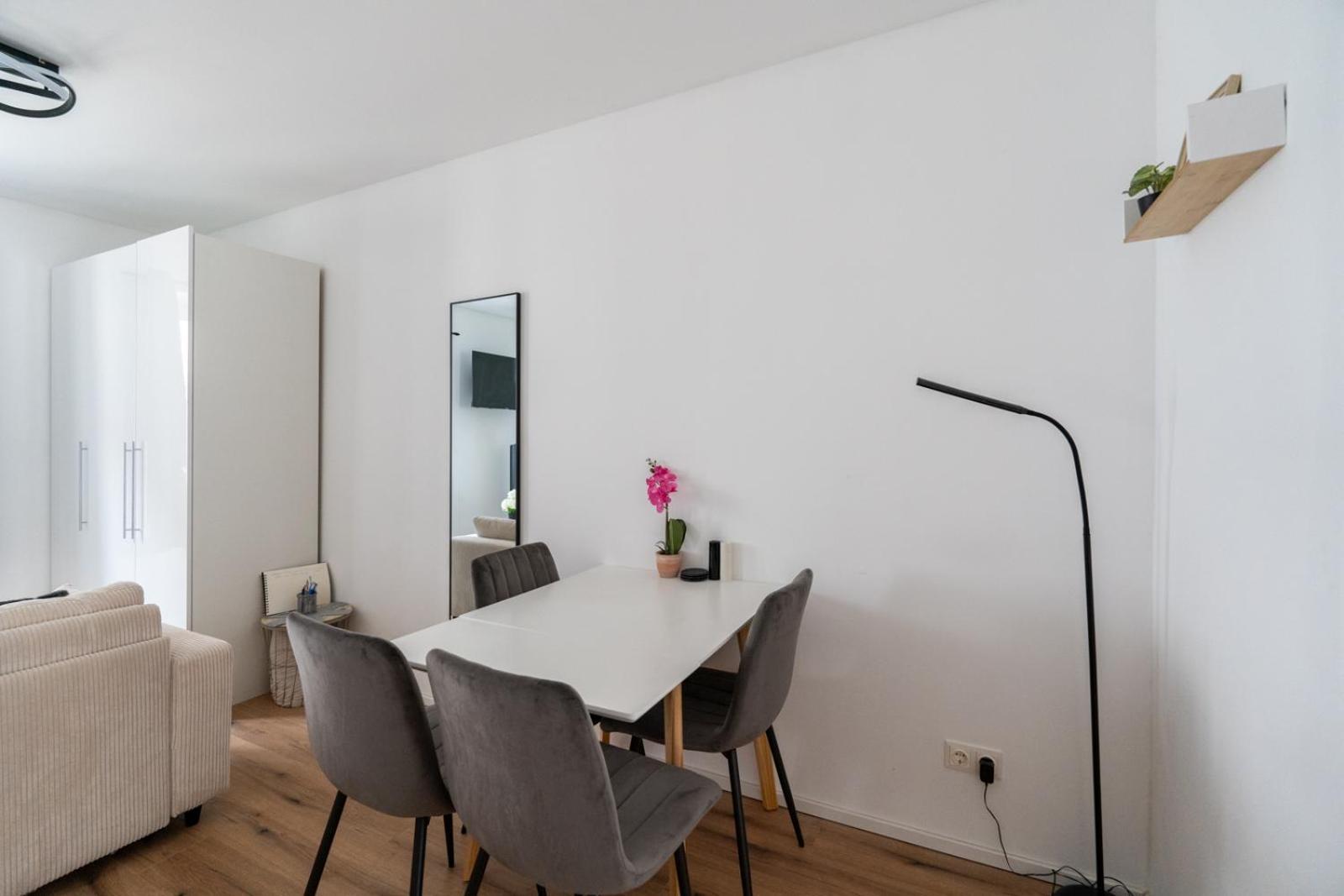 Wachau Oasis - Elegance With A Private Terrace Apartment Mautern Luaran gambar